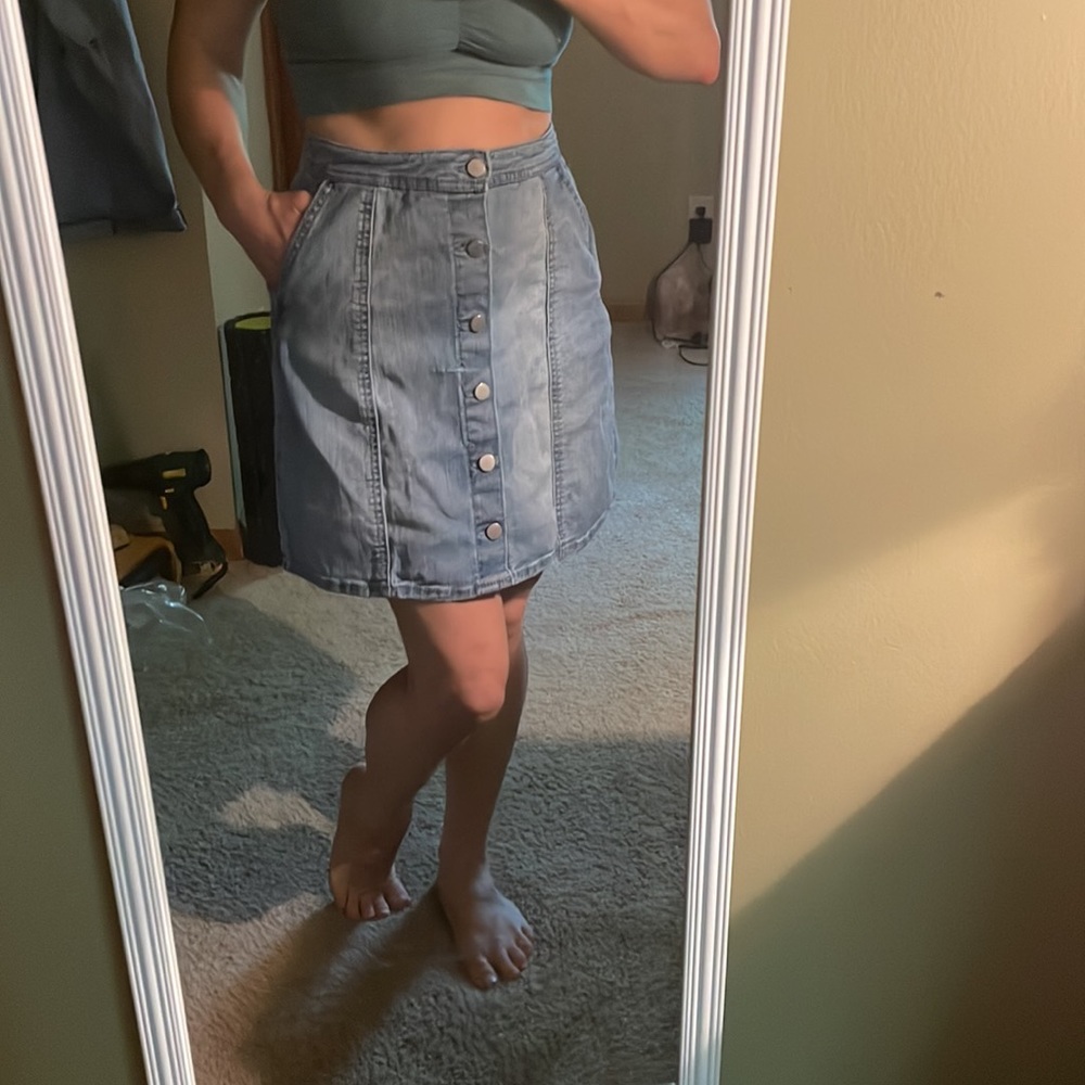 A new Day denim button up skirt sz 6 EUC - Picture 7 of 8